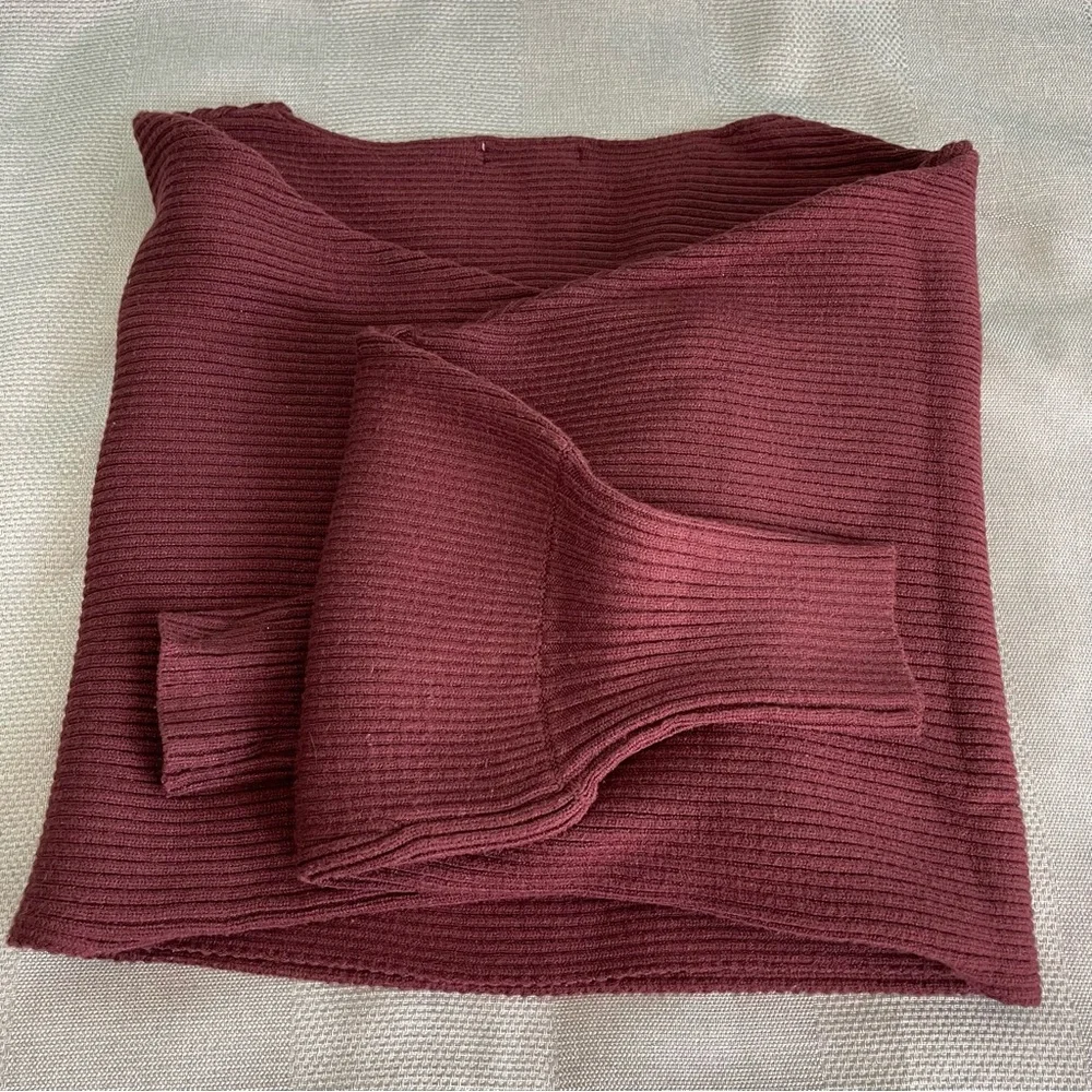 Altar’d State Cropped Sweater ❤️ - Picture 2 of 5